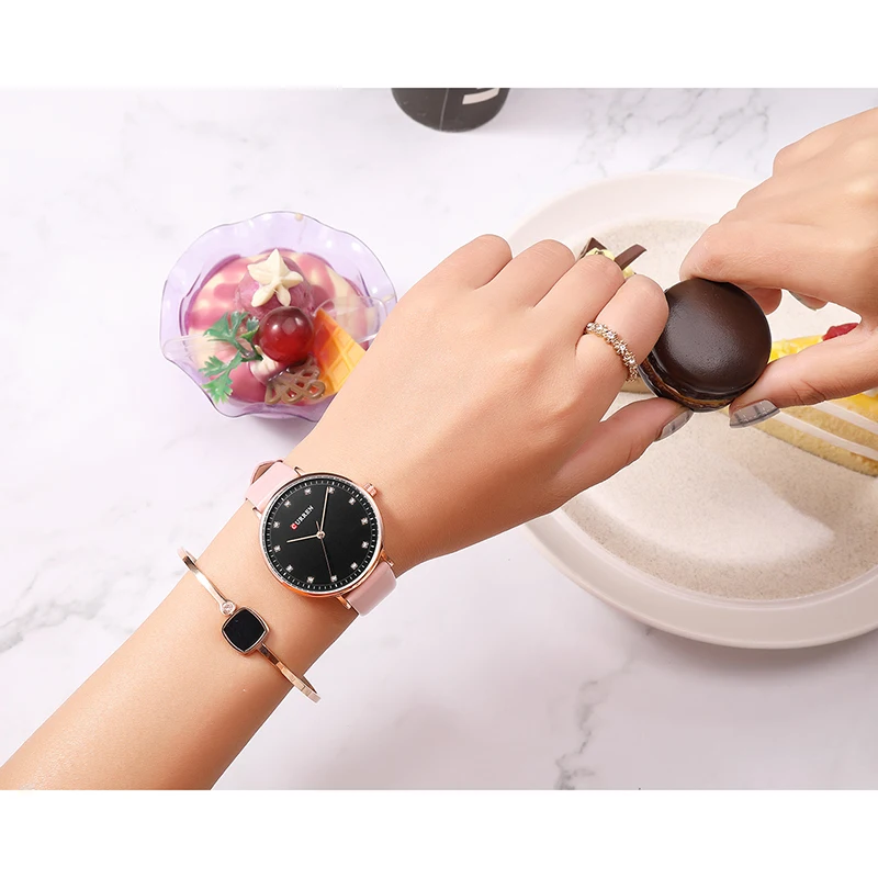 CURREN Relojes Para Mujer Quartz Womens Watches Simple Casual White Ladies Wrist Watch Female Leather Clock Gift Zegarek Damski