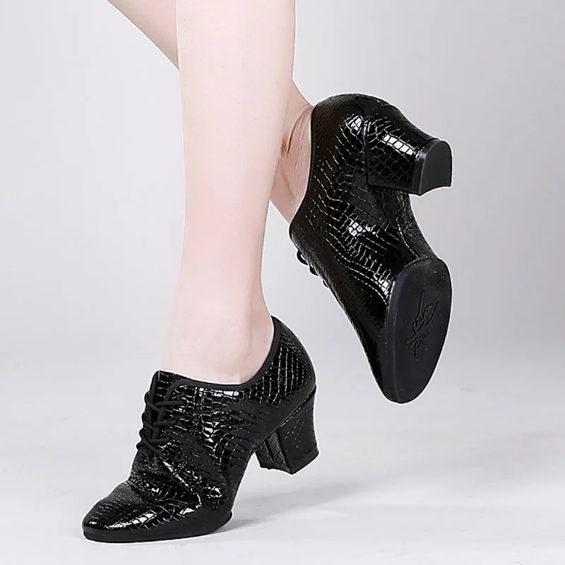

BD87 Heel 5 cm Soft Sole Stone Pattern Full Grain Leather ChaCha Teacher Dance Shoes Ballroom Latin Ballet Dancing Shoes Woman