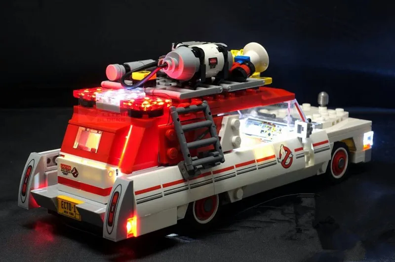 Комплект со светодиодсветильник кой для модели 75828 Ecto 1 и 2 охотников за