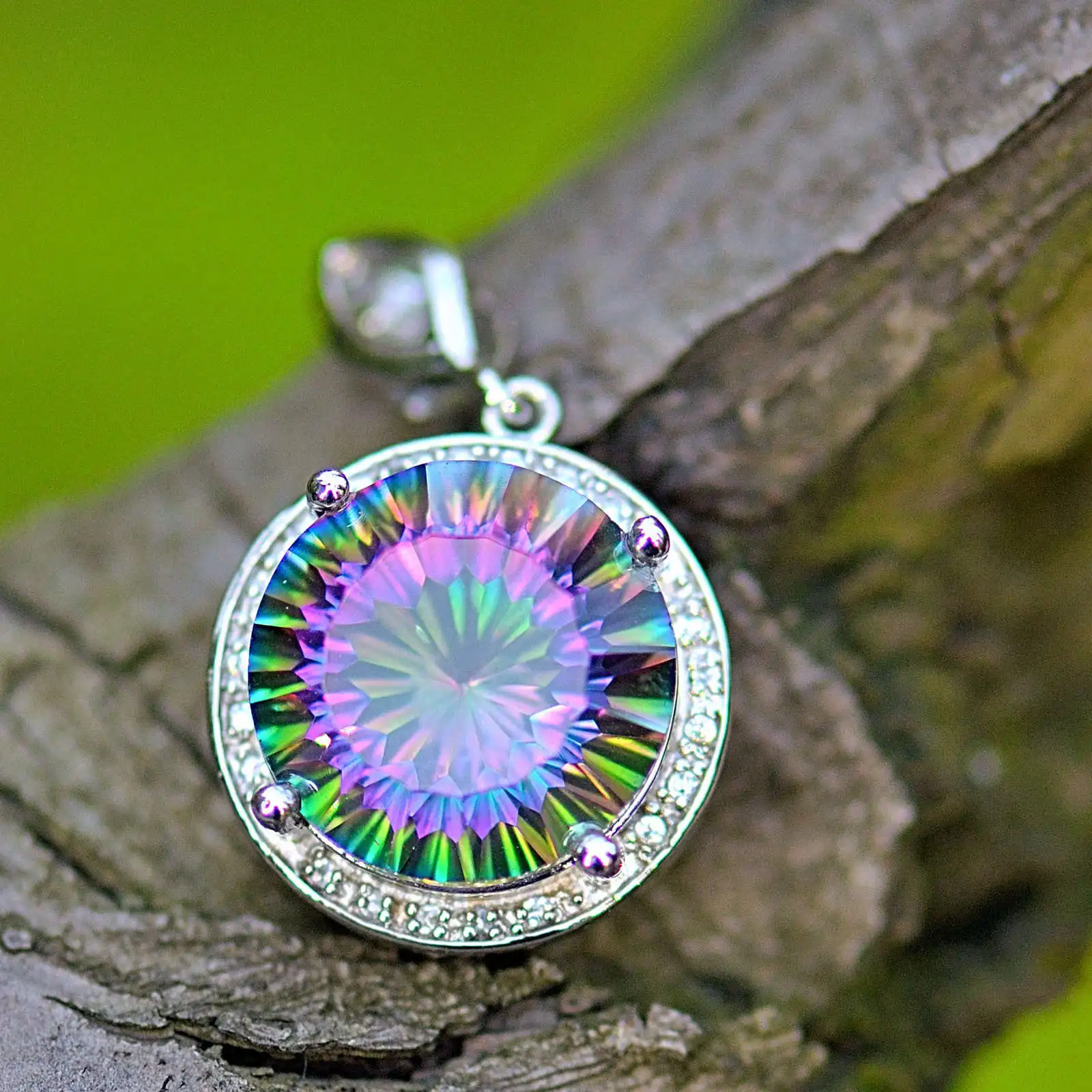 

Firework Star Vintage Fine Natural Mystic Fire Crystal Sterling Silver Pendant