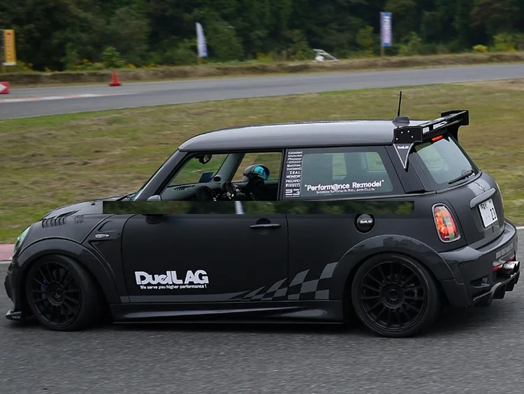 Для BMW MINI COOPER S R56 to DUELL AG модифицированное карбоновое волокно заднее крыльчатое