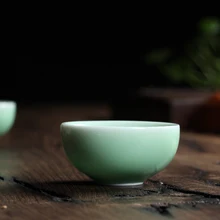 4 шт./набор, китайская фарфоровая чайная чашка и блюдце для кунг-фу из Лунцюань и селадона, 35 мл, китайский прозрачный чайный горшок