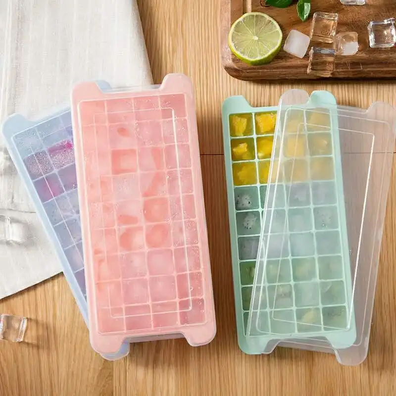 

Home Use DIY Ice Cubes Silicone Mould Kithchen Accessories Ice Cube Tray with Lid Ice Storage Box In Fridge Freezer Magic