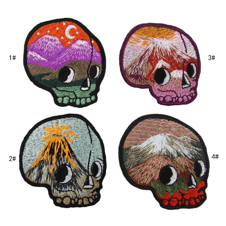 

PGY 1PCS/Creative punk skull Pattern Human Skeleton Head Chapter Embroidery Landscape Badge Clothes Clothing Accessories Patches