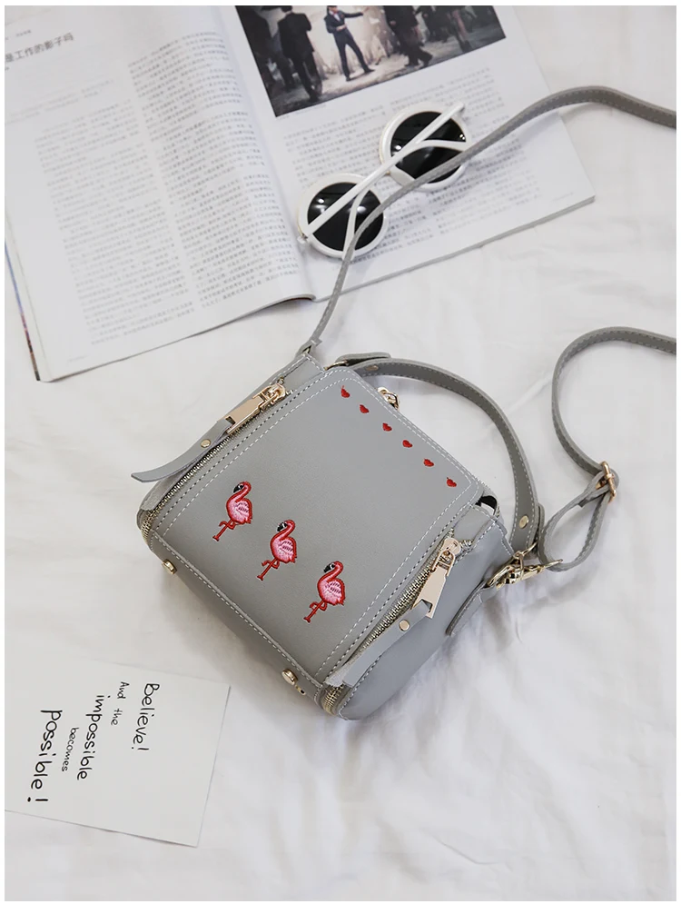 Embroidery flamingos and hearts women bag chain decoration leather handbags small women messenger bags women crossbody bags
