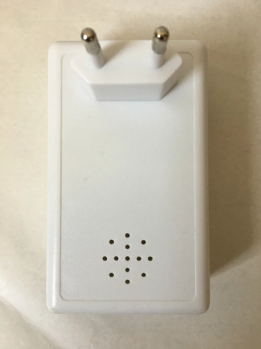 4008316371_957656428