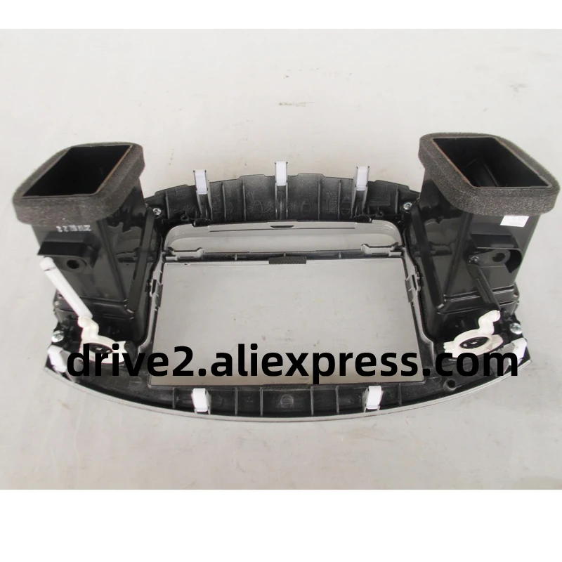 

Car accessories car air conditioner outlet for hyiundai Accent air conditioning vents CD panel 847401E500S1 847401E500