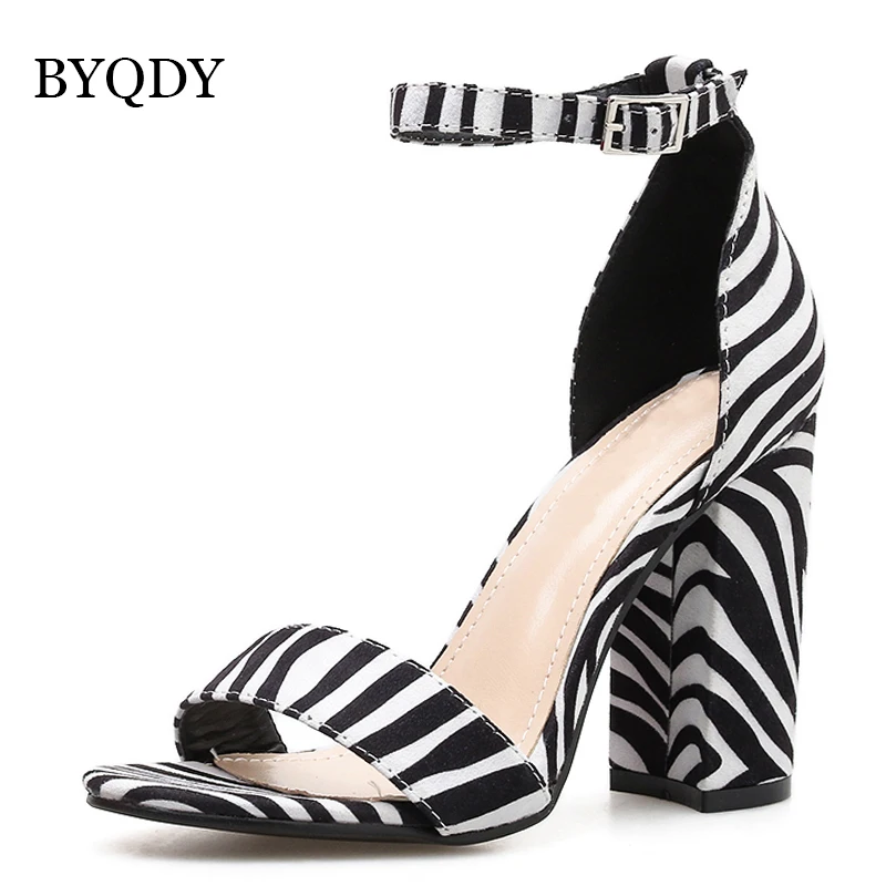 BYQDY; Новинка; модная обувь с принтом зебры; женские босоножки; женские туфли-гладиаторы на высоком каблуке; модельные Босоножки с открытым носком на каблуке; Размеры 35-40