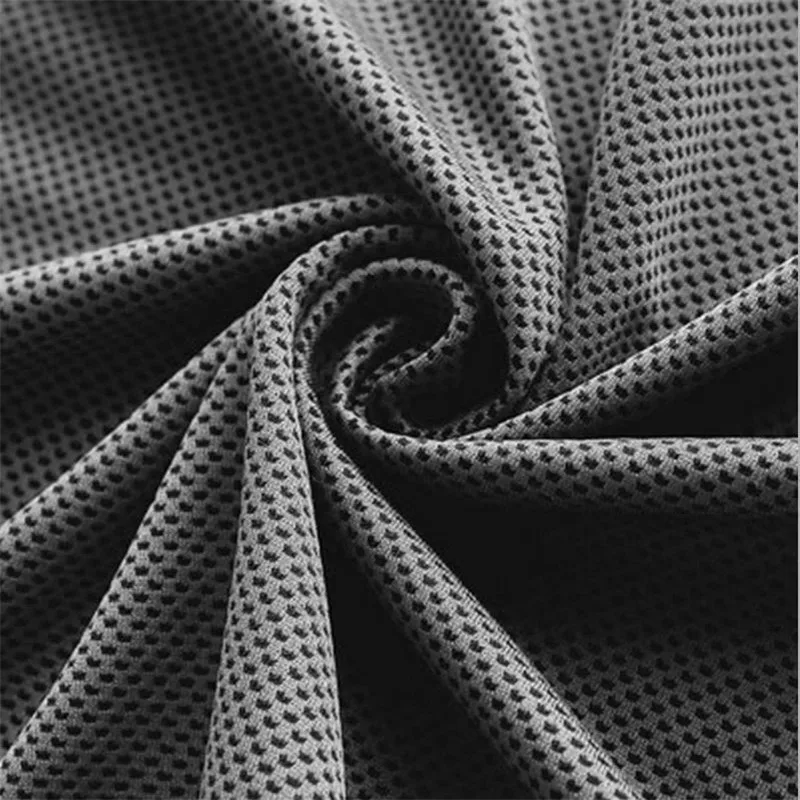 4381660506_1892626411