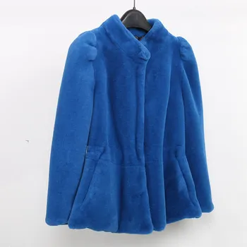 

Women Small Fish Tail Faux Fur Coat N64