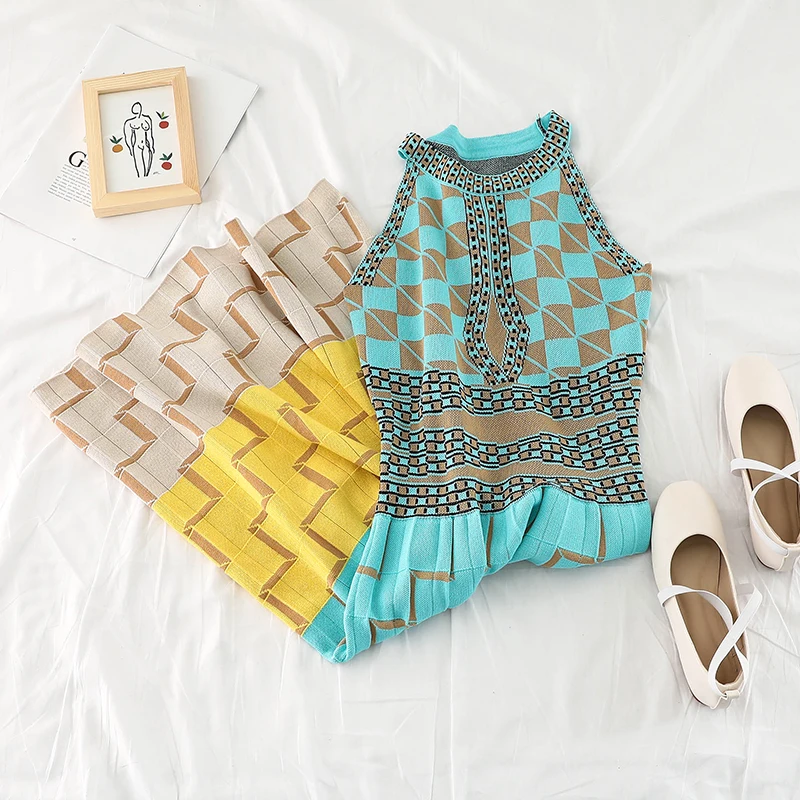 

Autumn Urban Ladies Vintage Knitted Sheath Geometric Pattern Knee-length Dress Women Brief Halter Slim One-step Middle Dress