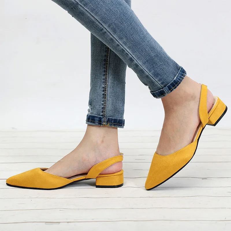 Venta > zapatos de mujer tacones bajos > en stock