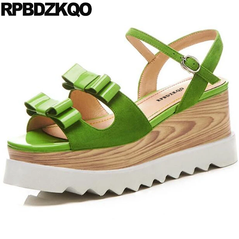 womens green wedge sandals