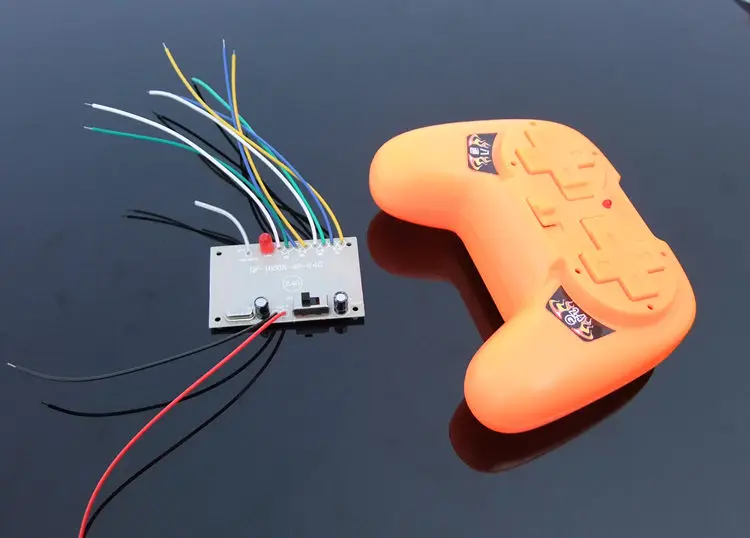 

1Set 8-Channel 8CH Remote Control Kit 3V-6V 2.4Ghz Transmitter + Receiver Module for RC Model Car/Boats 130 180 Brushed Motor