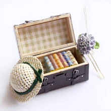 1 casa de muñecas de madera en miniatura que lleva la maleta de madera Vintage equipaje decoración del hogar marrón 789598
