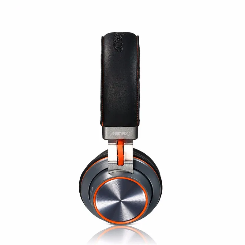 3055115460_1062815746