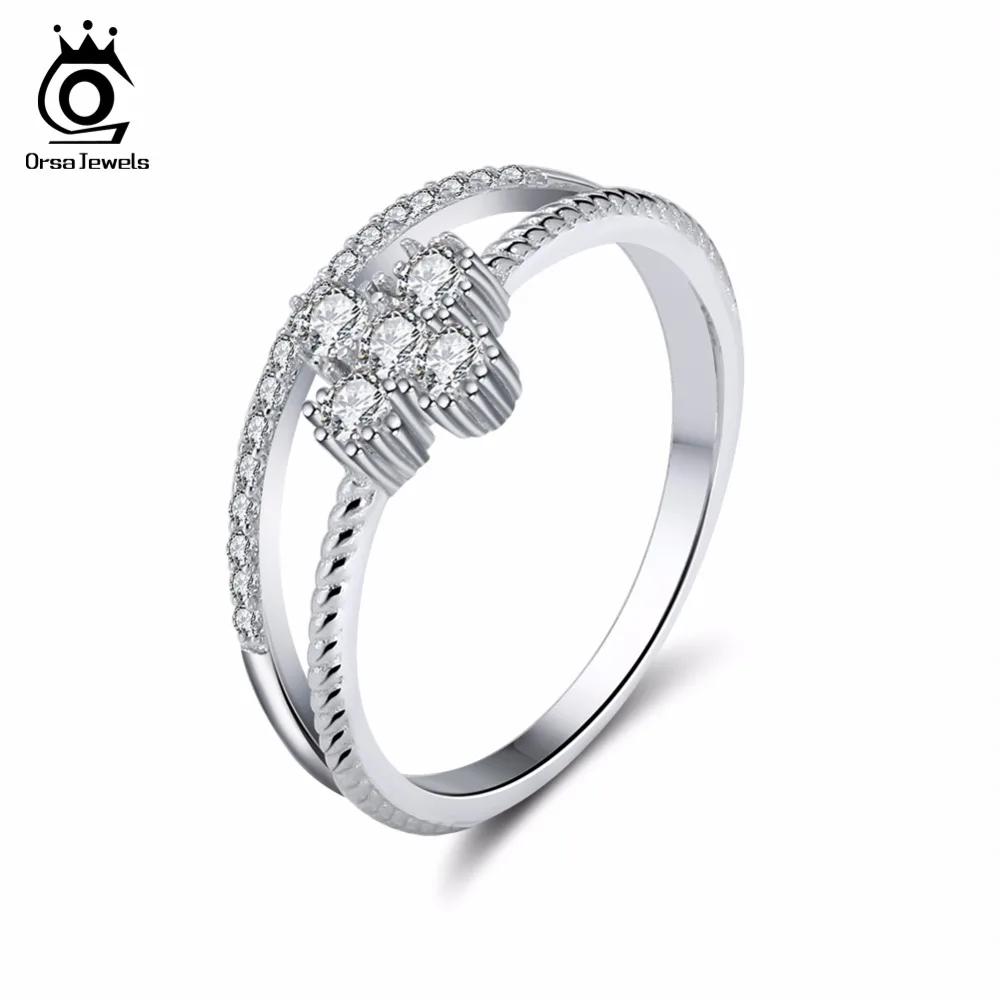ORSA JEWELS Fashion Women Rings Cross Shape Prong Setting AAA Cubic Zirconia paved Silver Color Anniversary Ring Jewelry AOR64
