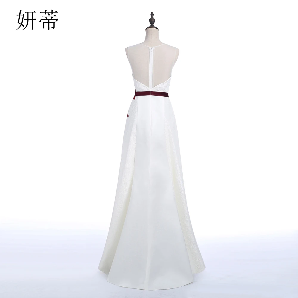 Женское вечернее платье русалка элегантное с цветочной вышивкой и глубоким