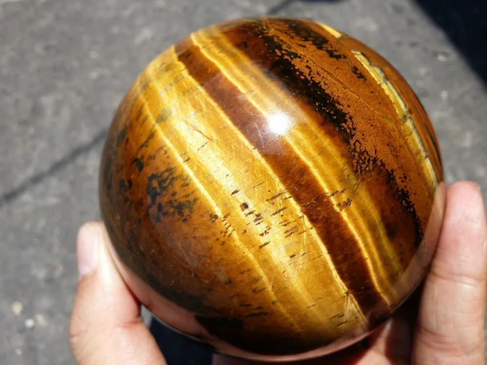 

6680205+++80mm Natural Golden Tiger s Eye Sphere Ball Healing China W1579