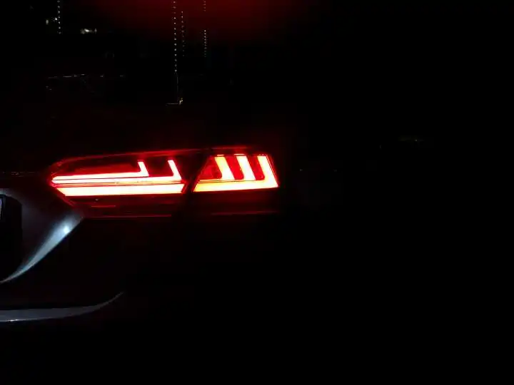 AKD задний фонарь для Toyota Camry задние фонари Camry XSE светодиодный задний фонарь обновление до LS400 дизайн светодиодный динамический сигнал