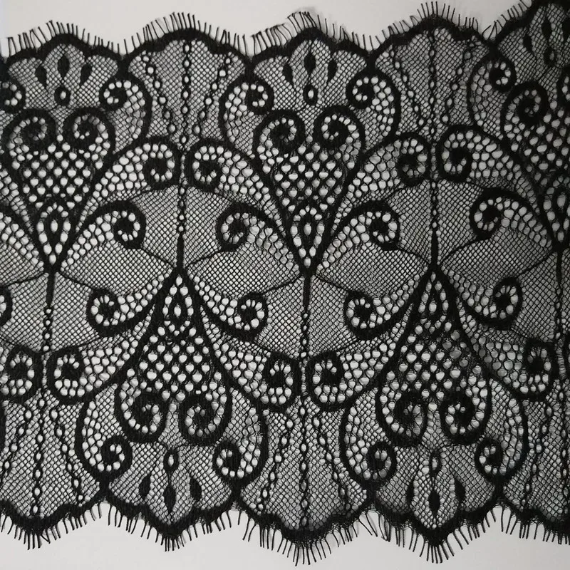 

Hight Quality 18cm Width 3yards Fabric Lace Black White Sweet Cordate Lace Trim DIY Craft Materials Clothing Accessories Lace