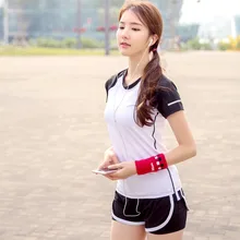 Женский комплект из 2 предметов для йоги, короткая футболка и шорты, черно-белая Лоскутная быстросохнущая Спортивная одежда для девочек, спортивная одежда для бега в спортзале, женская верхняя одежда