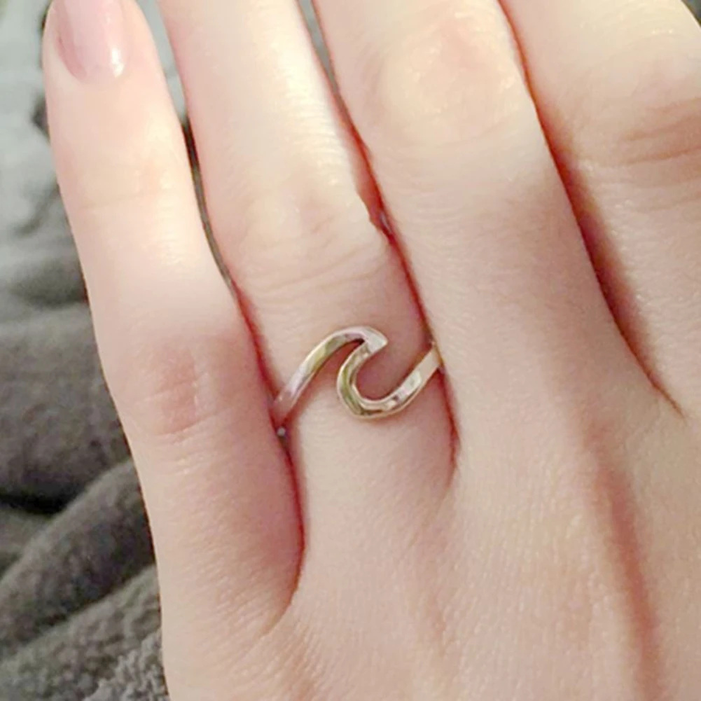 Women Fashion Wave Ring Simple Design Stainless Steel