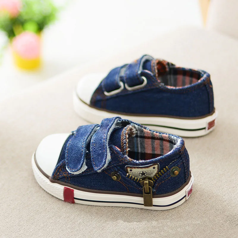 Весенне-осенние джинсы детская обувь низкие джинсовые детские кроссовки для мальчиков и девочек дышащие детские спортивная парусиновая обувь CSH248