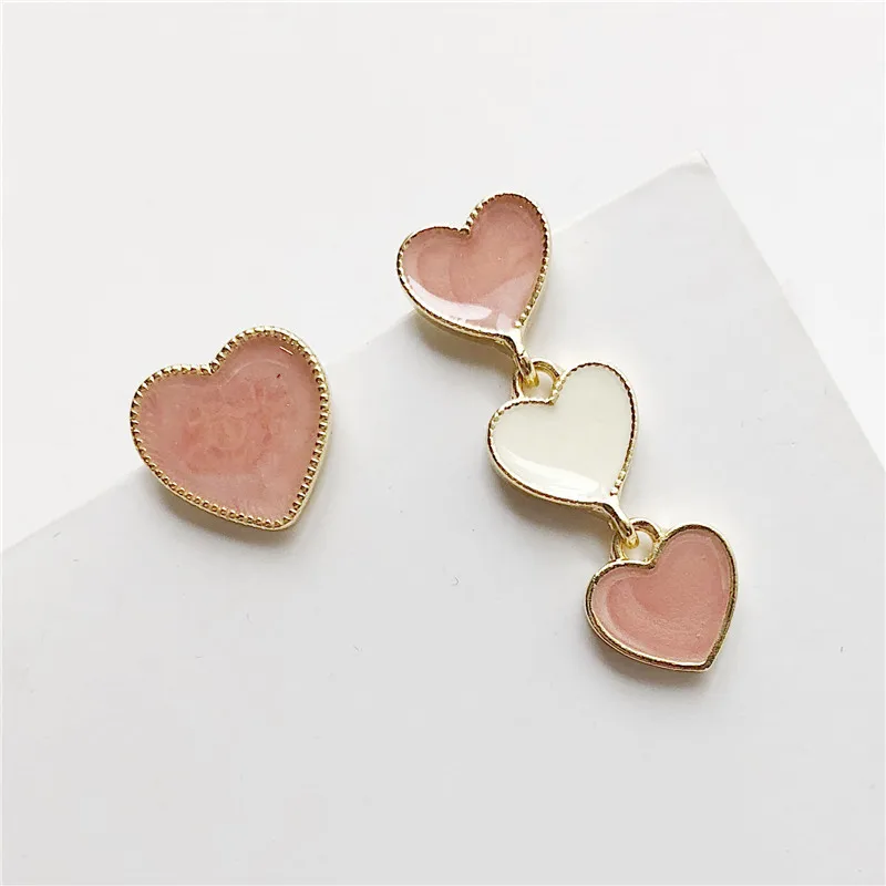 

Korean Personality Oil-gas Simple Earrings Sweet Girl Loving Asymmetric Heart-shaped Earrings Fashion Elegant For Women