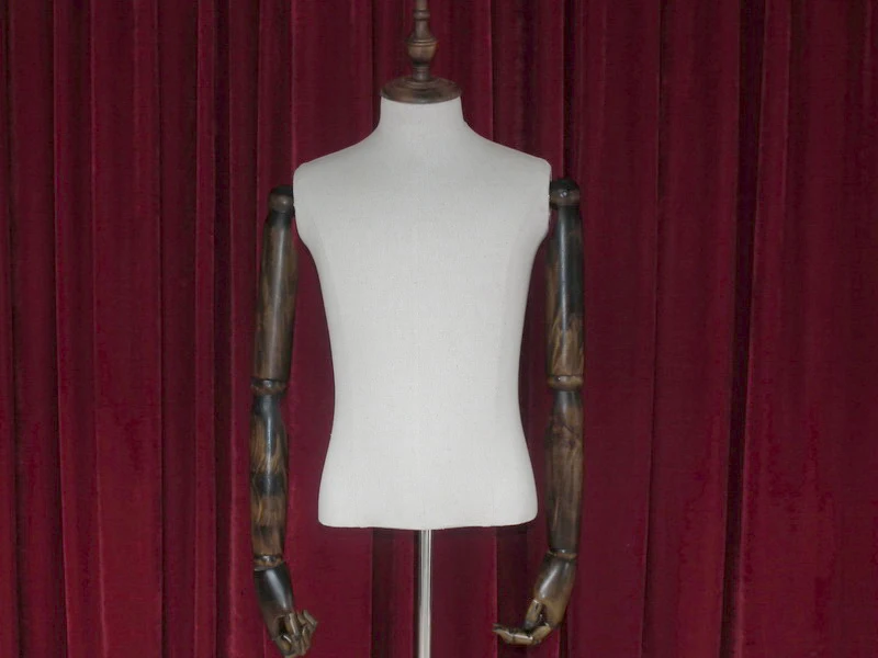 

The Environmental protection materials FRP wrappes linen noble torso mannequins