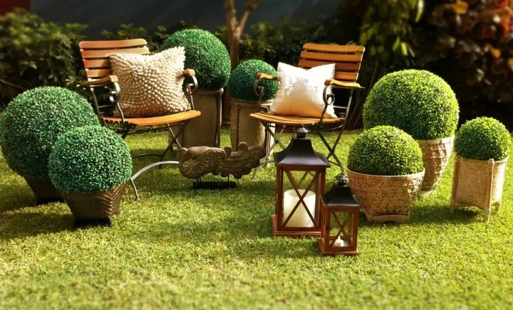 

11" Wide & Tall Pack of 6 Artificial Boxwood Ball UV Topiary Plant Tree Outdoor Pool Porch