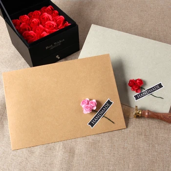 

12pcs/set Retro Craft Paper Envelopes with Dried Flowers European Style Envelope For Letter Stationery Card Scrapbooking Gift
