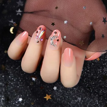 

24pcs Summer Small Fresh Gradient Nude Color Fake Nail Tips Glitter Star Moon Diamante Artificial Fake Nails With Glue Bride