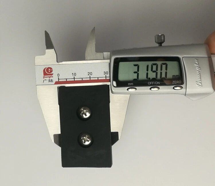 7503