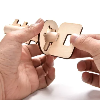 

Hot Sale Funny Key Unlock Puzzle Intelligence Educational Toys Pre-school Wooden Kid Toy