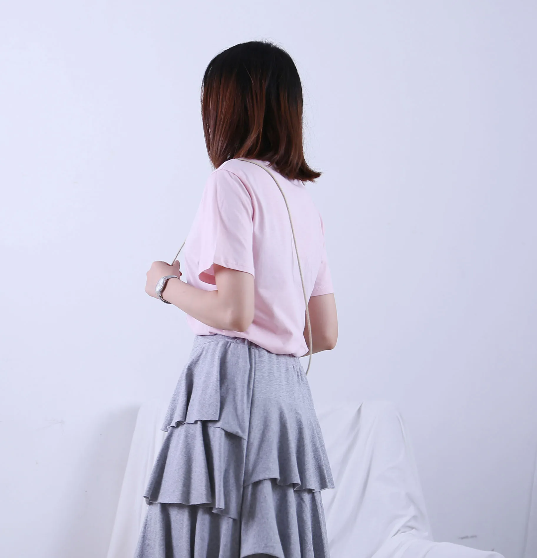 //cbu01.alicdn.com/img/ibank/2018/742/959/8955959247_462999745.jpg