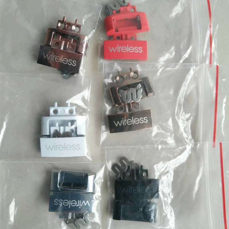 Replacement Metal Buckle lock Logo connector Parts Repair parts For Beats solo 3/solo3 wireless solo2 solo 2 wireless headphone Replacement Metal Buckle lock Logo connector Parts Repair parts For Beats solo 3/solo3 wireless solo2 solo 2 wireless headphone