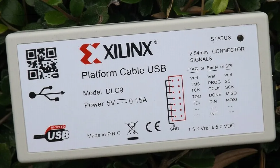 

Xilinx platform cable, USB line downloader to download the FPGA/CPLD programming