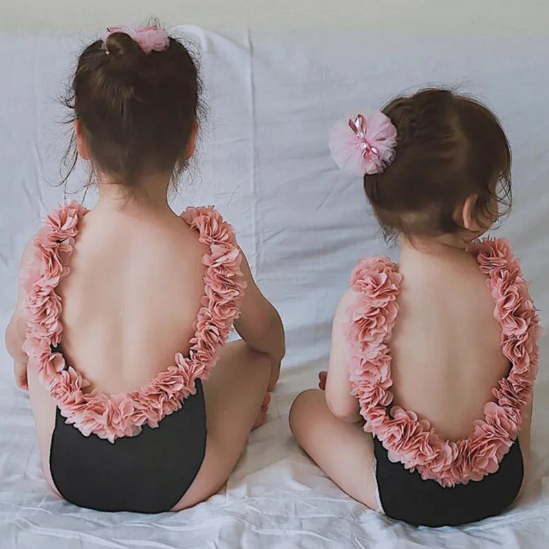 Купальный костюм с цветами для мамы и дочки одинаковые купальники семьи