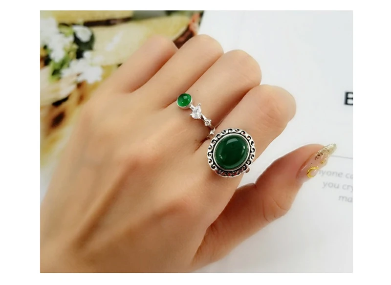 dis green