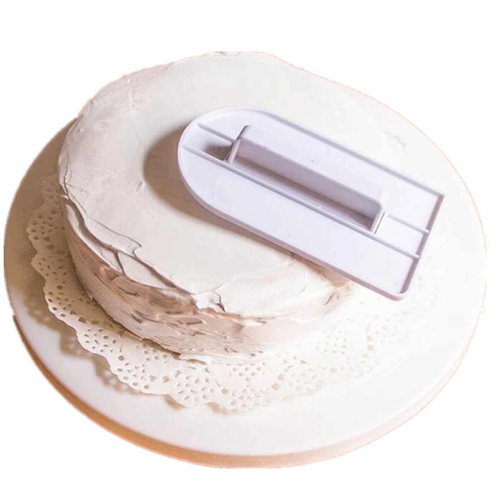 Delidge-1-pcs-Plastic-Cake-Smoother-Polisher-Tools-Cake-Decorating-Smoother-Fondant-Sugarcraft-Cake-Spatulas-DIY (1)