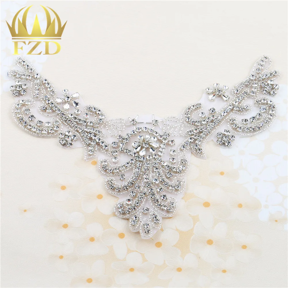 

(30pieces) Wholesale Handmade Hot Fix Sewing Beaded Crystal Bridal Dress Applique for Garments Wedding Dress