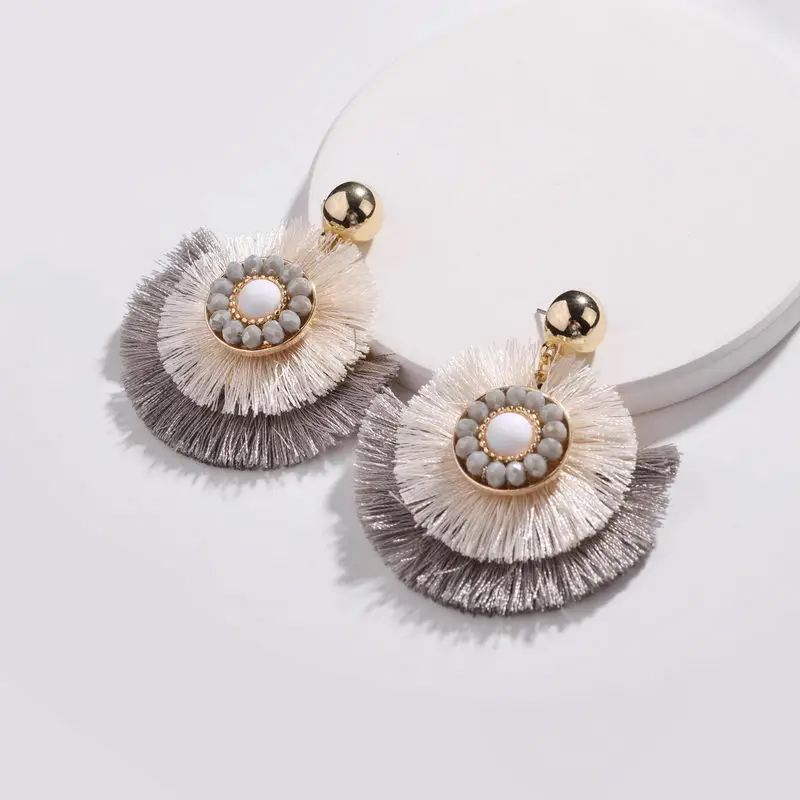 

ZWPON 2018 New Ethnic Fringe Tassel Earrings for Women Fashion Gold Weave Acrylic Beads Statement Earrings Jewelry Wholesale