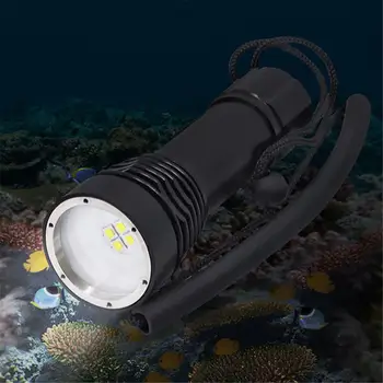 

DSstyles Underwater Light Professional Waterproof High Beam Rechargeable Flashlihgt for Diving Use
