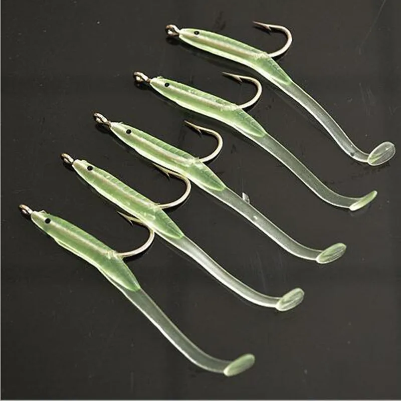 10pcs/pack Fishing Lure Fish Eel Lure Luminous Soft Baits with hook 6cm