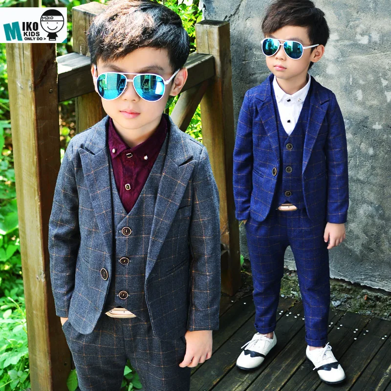 

2016 spring New Child Blazers Suits Boy Clothing sets Coat + Pants + waistcoat Baby Costumes plaid Kids Garment gray/dark blue