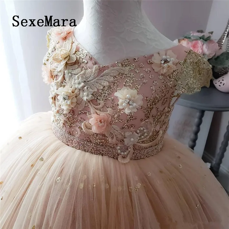 rBVaWVxw36aAZIlPAALv71nhNjQ739