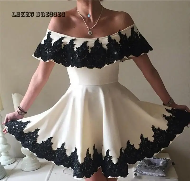 

Vestidos De Fiesta De Noche Satin Evening Dresses Short Appliqued Lace Simple Prom Formal Dresses 2019 Robe De Soiree