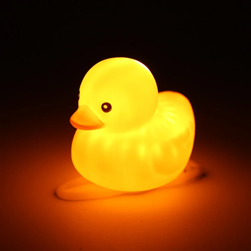 Clearance New bicycle bell yellow duck bicycle helmet light bike motorcycle bell child bike handlebar horn light Ring Bike Accessories 1