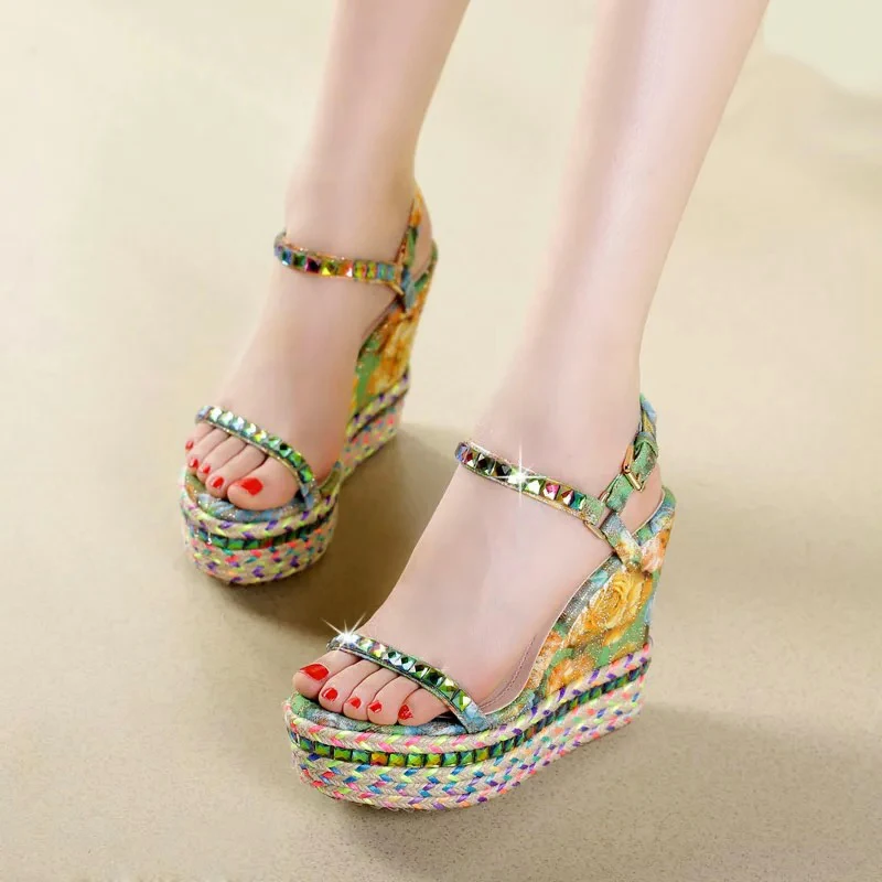 

Bohemian straw wedges sandals Roman rhinestone thick bottom waterproof platform high heel sandals sexy small size womens shoes
